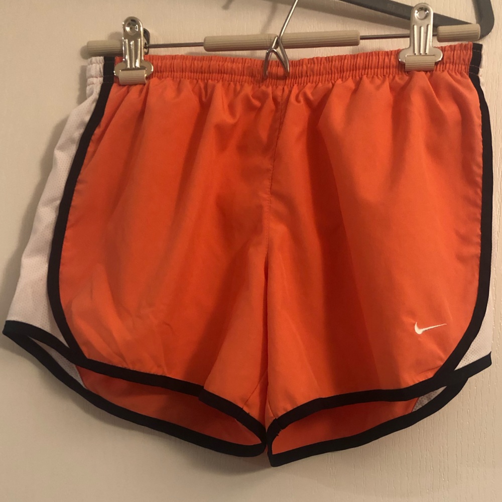 XL Kid’s Nike Peach Dri-Fit Running Shorts